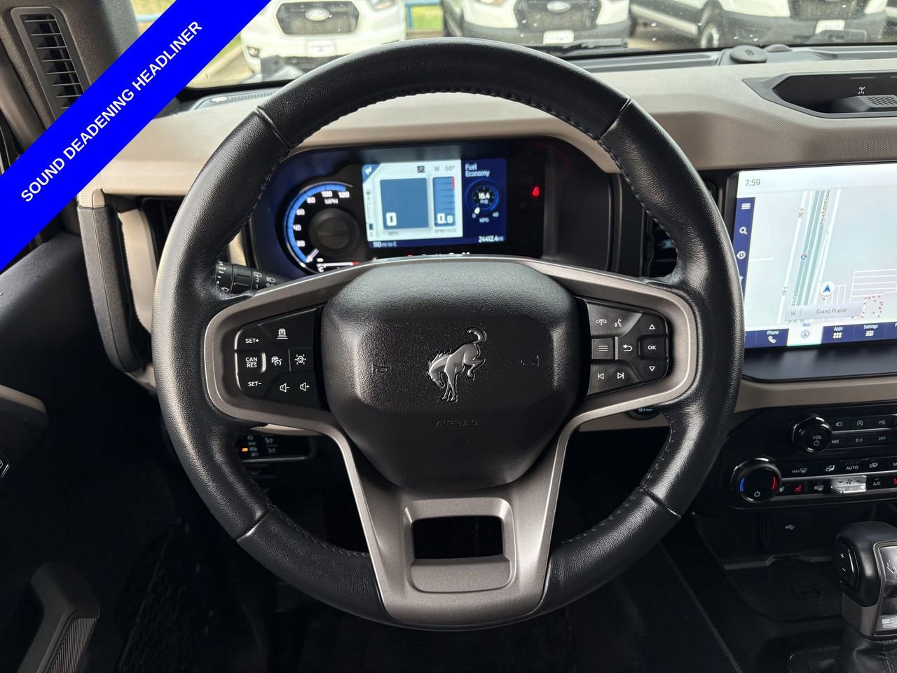 Certified 2023 Ford Bronco Wildtrak image 17