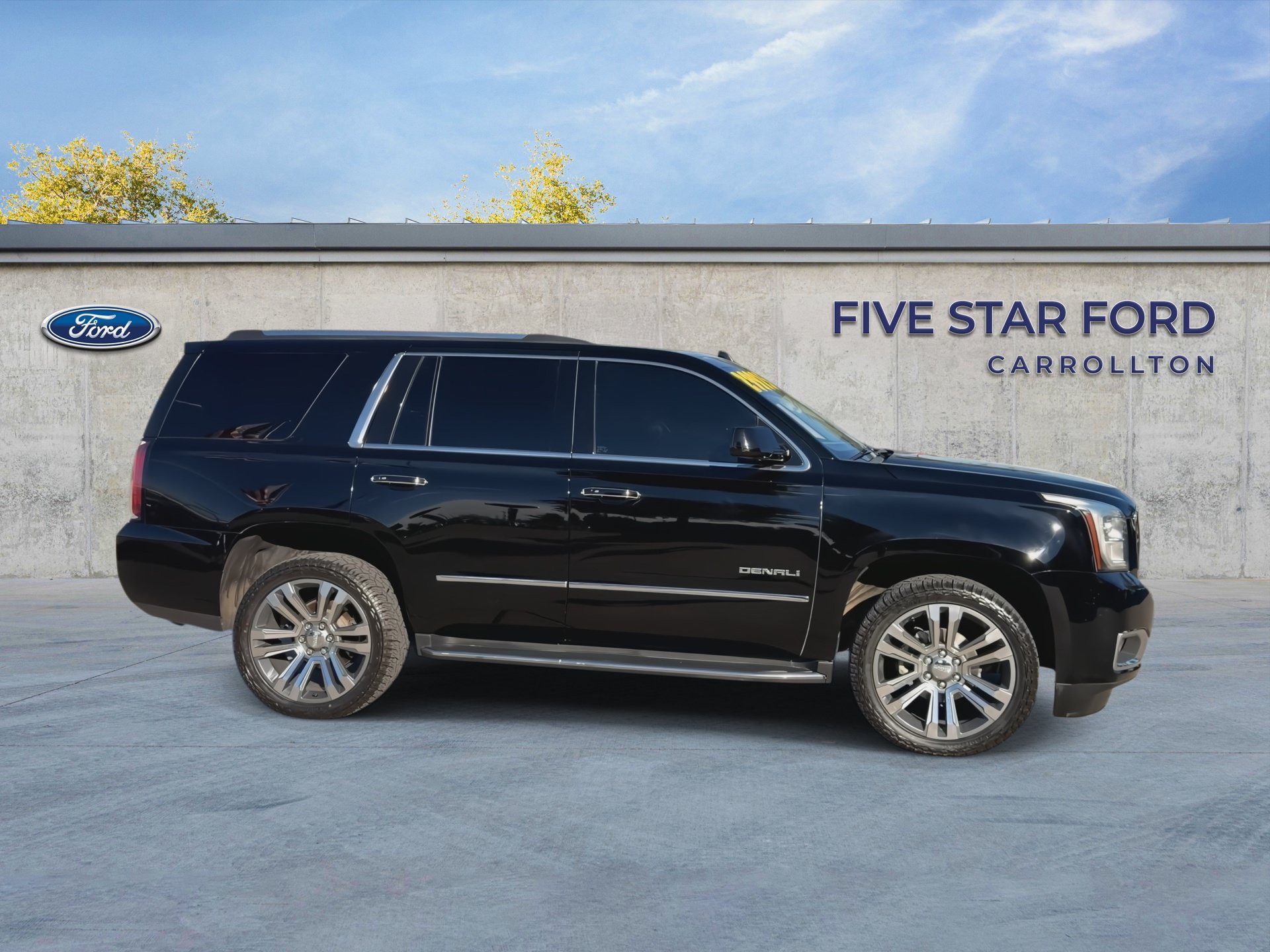 Used 2019 GMC Yukon Denali w/ Open Road Package AWD/4WD image 9