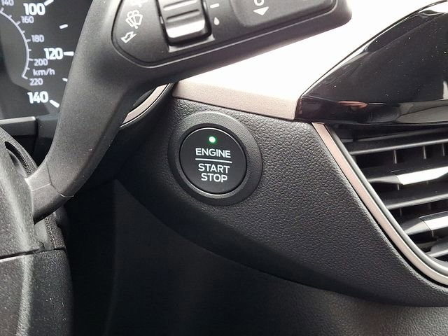 Certified 2022 Ford Escape SE w/ SE Sport Appearance Package AWD/4WD image 27