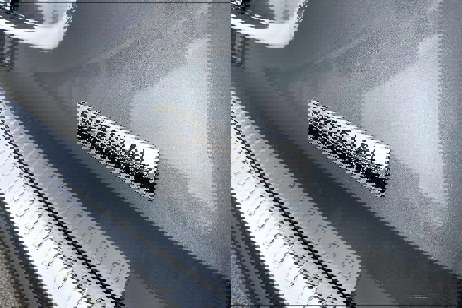 Used 2020 Nissan Rogue S w/ Special Edition Package image 12