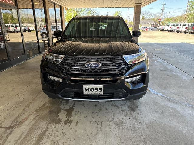 Certified 2023 Ford Explorer XLT w/ Equipment Group 202A image 7