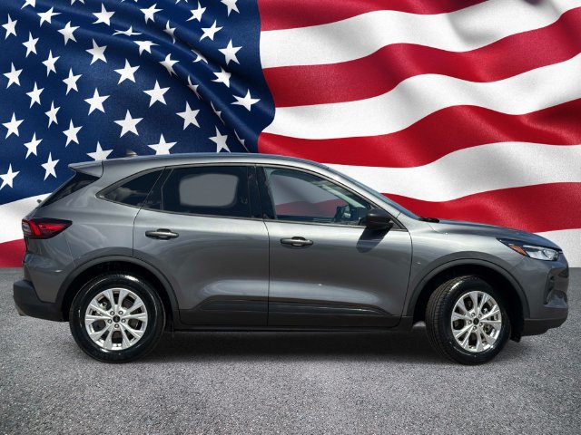 Certified 2025 Ford Escape Active AWD/4WD image 5