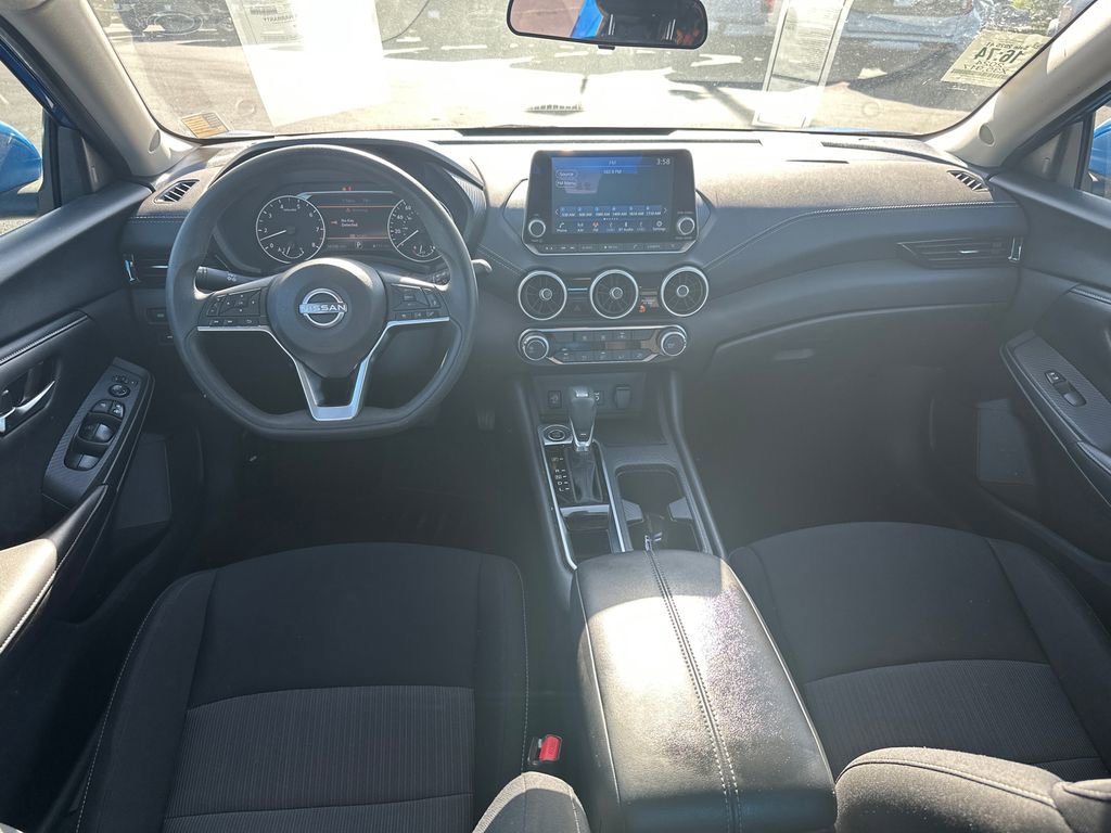 Used 2024 Nissan Sentra SV image 22