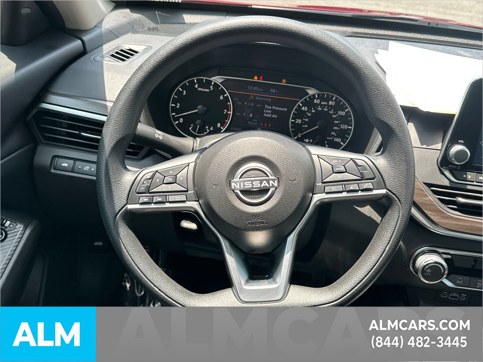 Used 2024 Nissan Altima 2.5 SV FWD image 27
