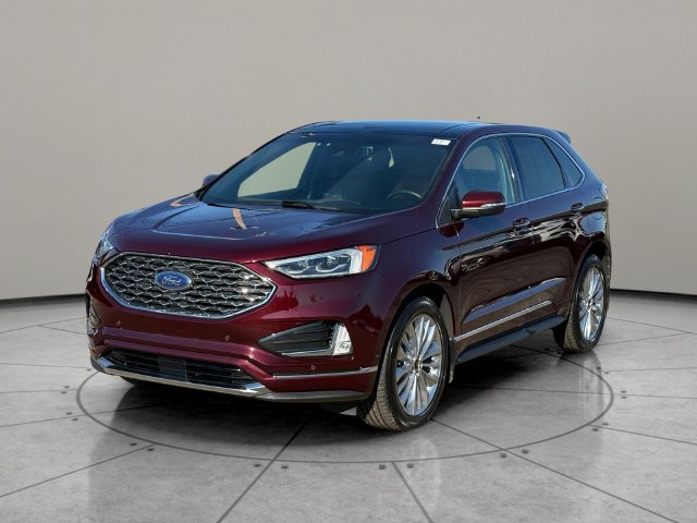 Certified 2020 Ford Edge Titanium w/ Equipment Group 301A AWD/4WD image 3