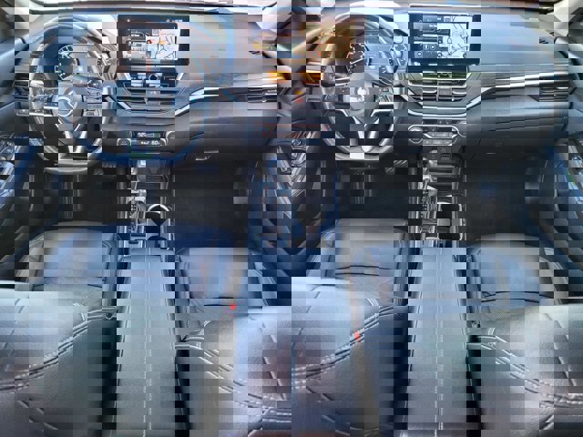 Used 2023 Nissan Altima 2.5 SL image 13