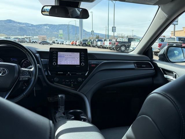 Used 2024 Toyota Camry SE image 20