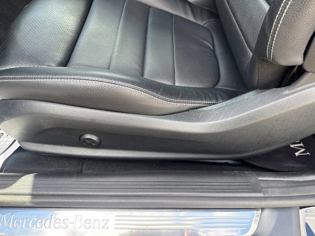 Used 2018 Mercedes-Benz C 300 4MATIC Cabriolet image 48