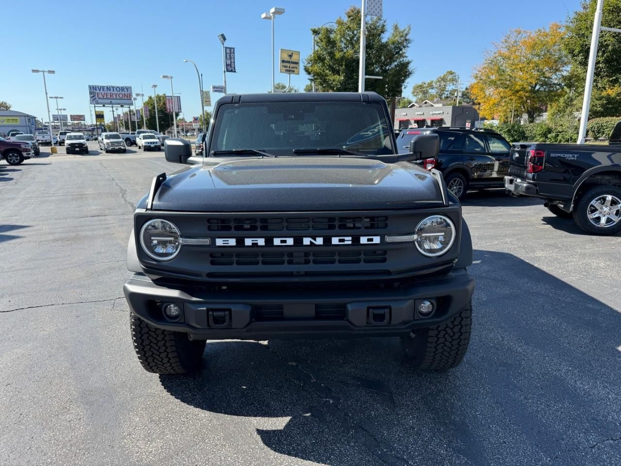 Certified 2025 Ford Bronco Big Bend w/ Black Diamond Package AWD/4WD image 6