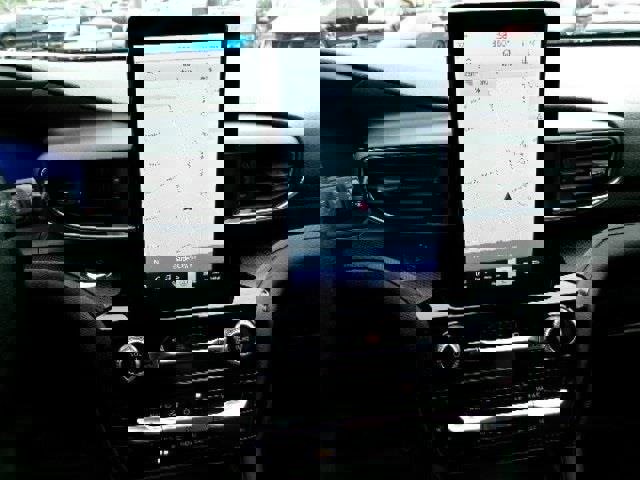 Certified 2022 Ford Explorer ST w/ Equipment Group 401A image 10