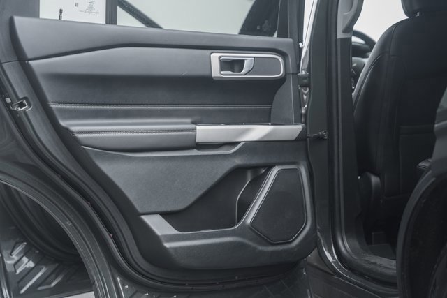 Certified 2024 Ford Explorer XLT w/ Equipment Group 202A image 37