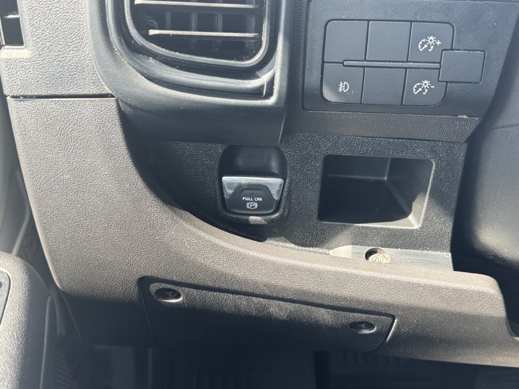 Used 2025 RAM ProMaster 2500 w/ Convenience Group FWD image 23