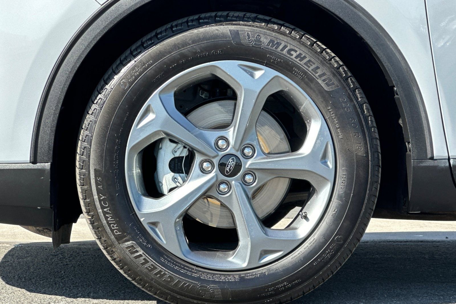 Certified 2025 Ford Escape ST-Line FWD image 25