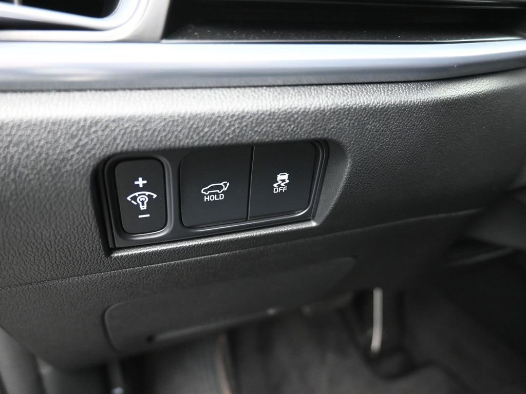 Used 2025 Kia Sorento SX image 13