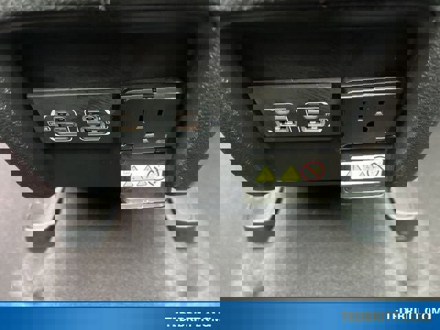 Used 2022 Jeep Cherokee Limited image 16