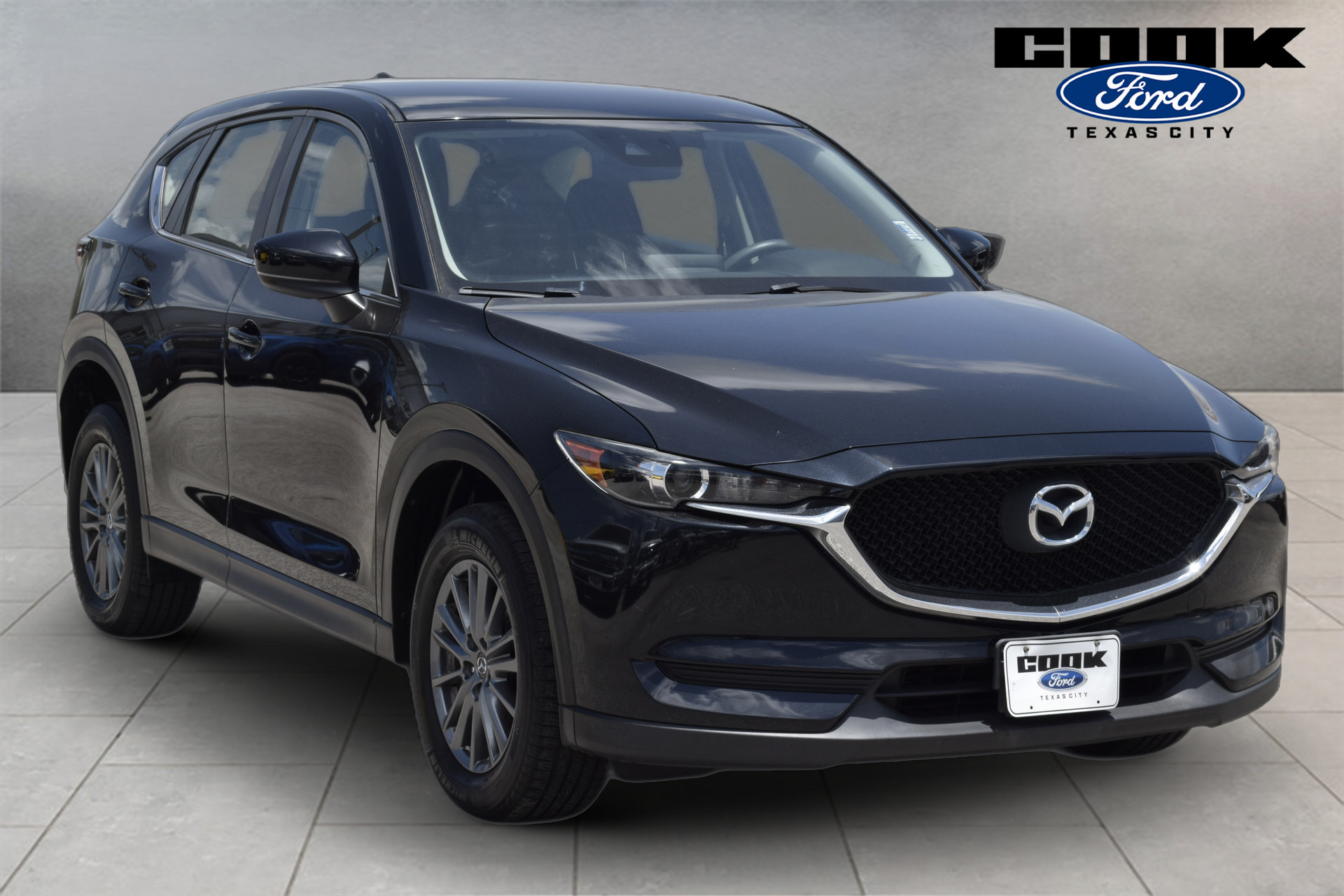 Used 2017 MAZDA CX-5 Sport FWD image 2