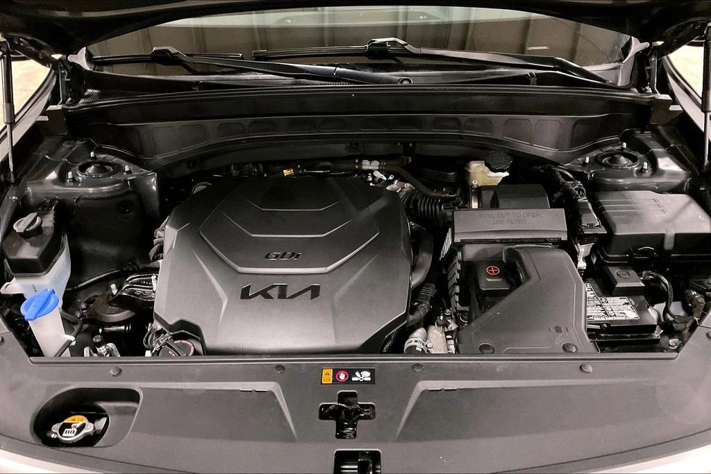 Used 2025 Kia Telluride S AWD/4WD image 10
