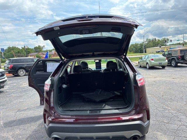 Certified 2019 Ford Edge Titanium w/ Equipment Group 301A AWD/4WD image 12