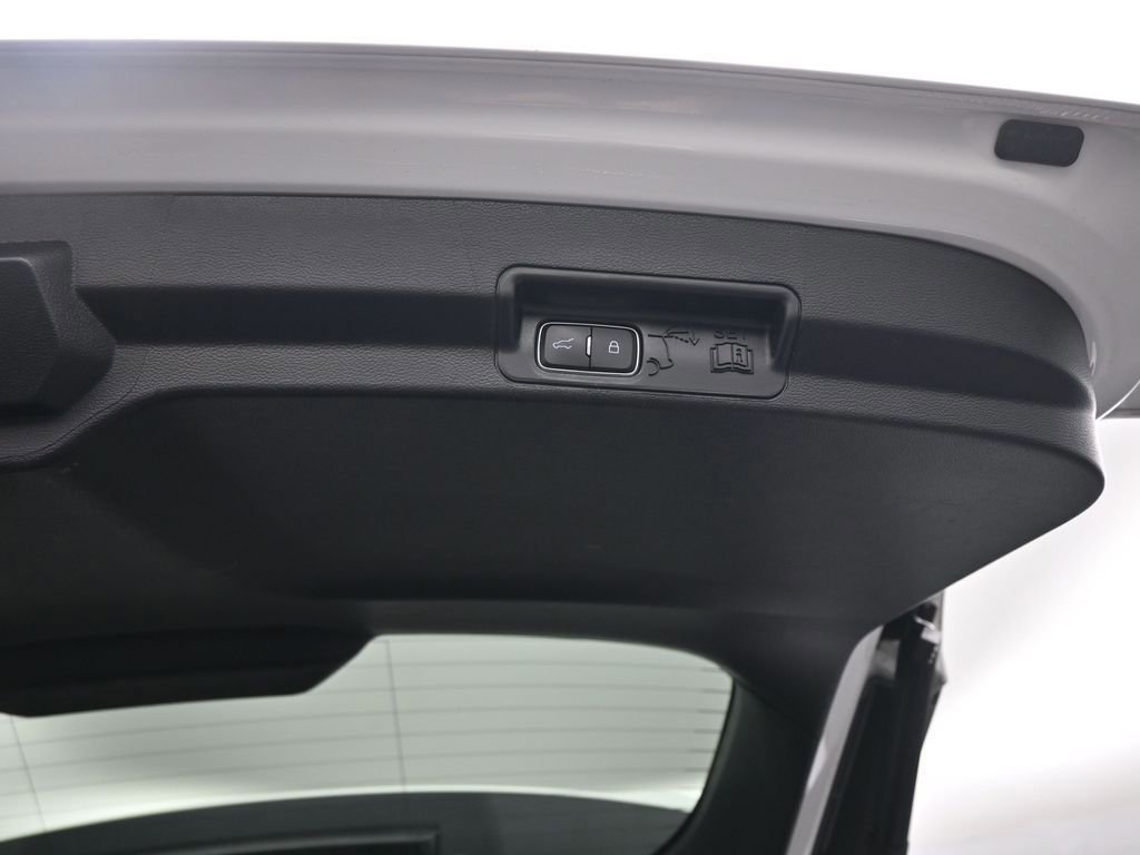 Certified 2021 Ford Explorer XLT image 52