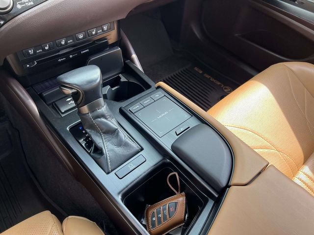 Used 2021 Lexus ES 350 Luxury w/ Accessory Package image 22
