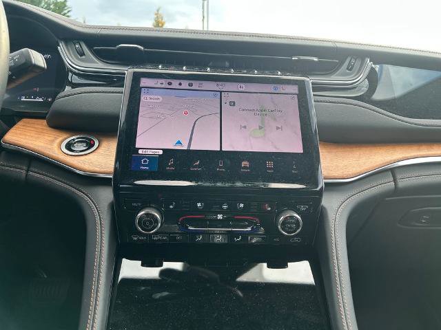 Used 2024 Jeep Grand Cherokee L Summit image 28