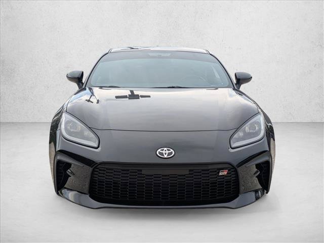 Used 2024 Toyota GR86 Premium RWD image 2