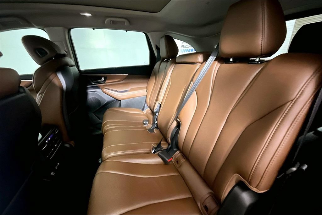 Used 2024 Acura MDX FWD w/ Technology Package image 21