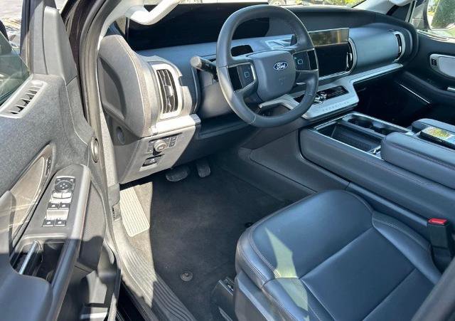 Certified 2025 Ford Expedition Max Active AWD/4WD image 6