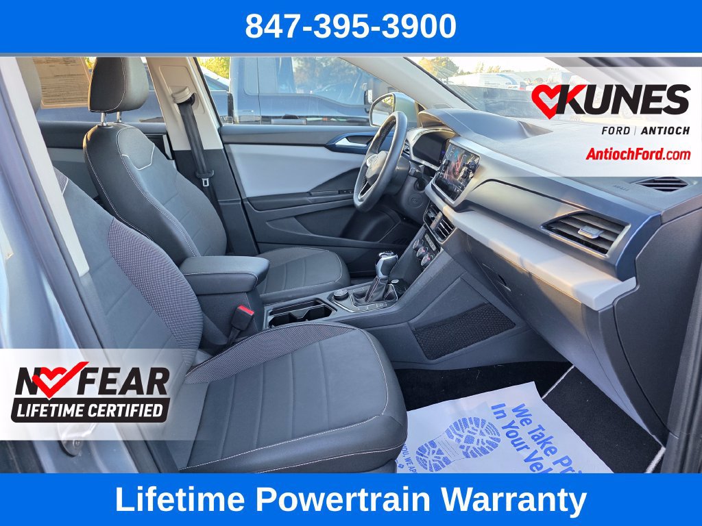Used 2023 Volkswagen Taos SE AWD/4WD image 32