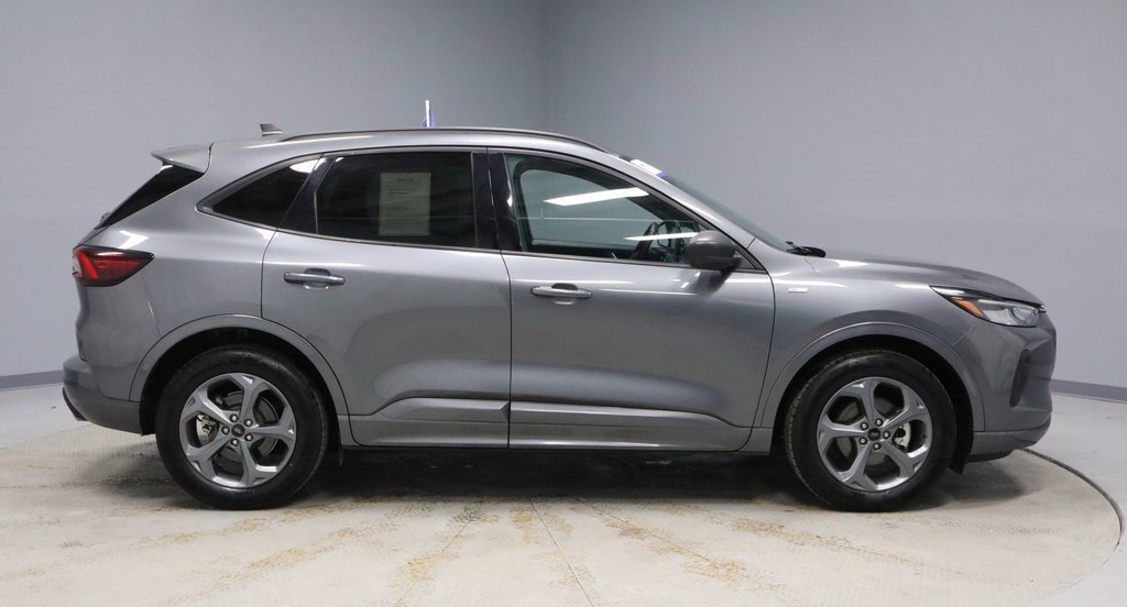 Certified 2024 Ford Escape ST-Line image 6