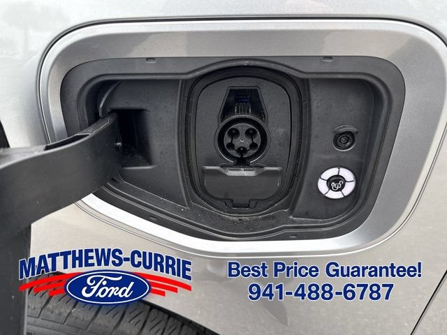 Certified 2025 Ford F150 Lightning Flash AWD/4WD image 17