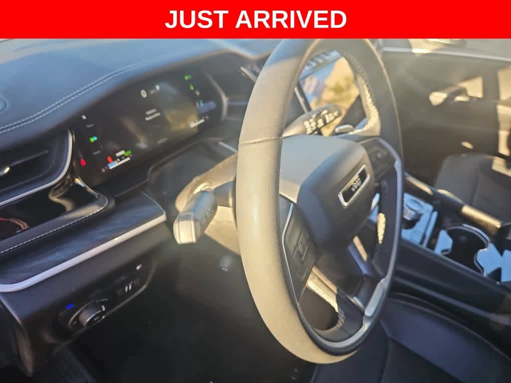 Used 2023 Jeep Grand Cherokee 4WD 4xe w/ Luxury Tech Group II image 9