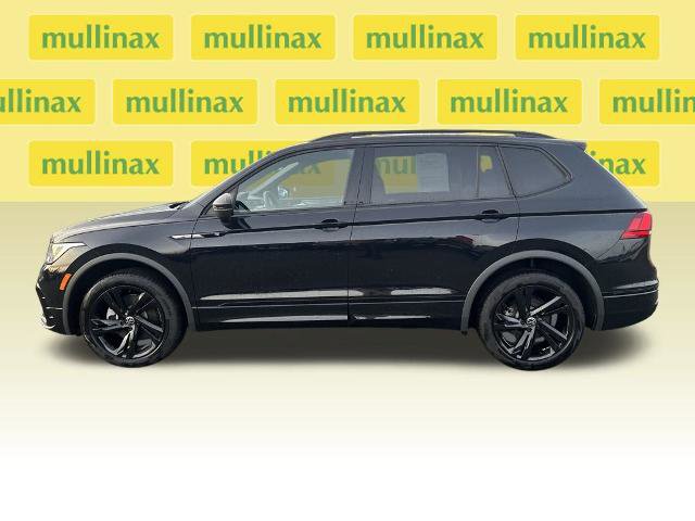Used 2024 Volkswagen Tiguan SE R-Line image 8