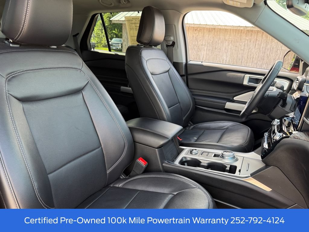 Certified 2023 Ford Explorer Limited w/ Limited Technology Package AWD/4WD image 18