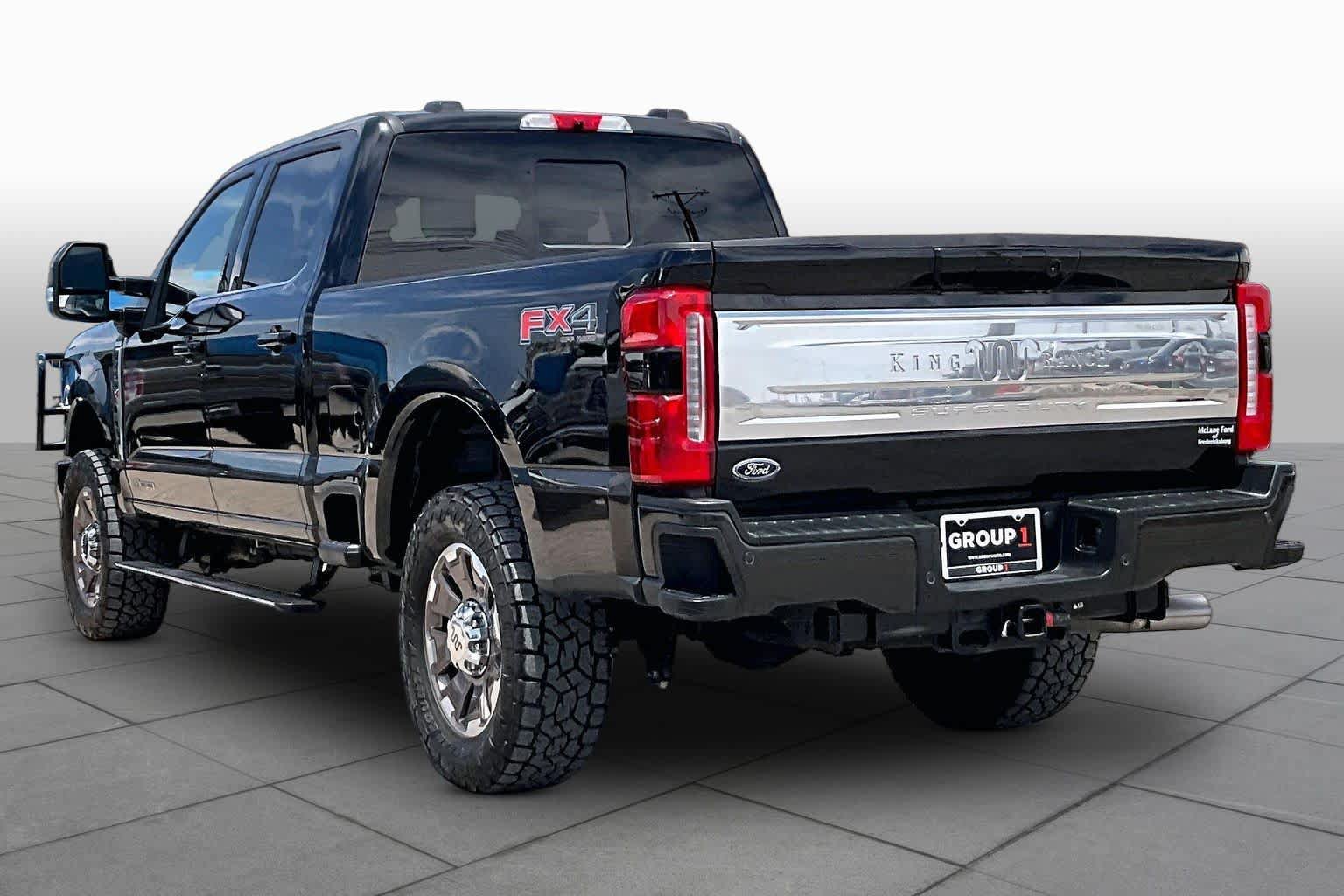 Certified 2024 Ford F250 King Ranch w/ FX4 Off-Road Package AWD/4WD image 11
