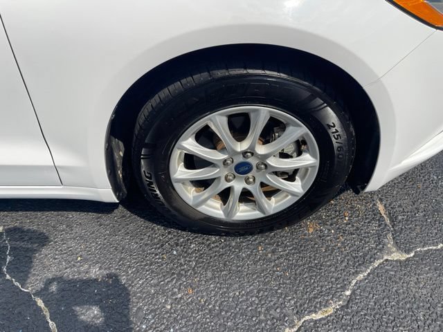 Certified 2018 Ford Fusion S FWD image 10