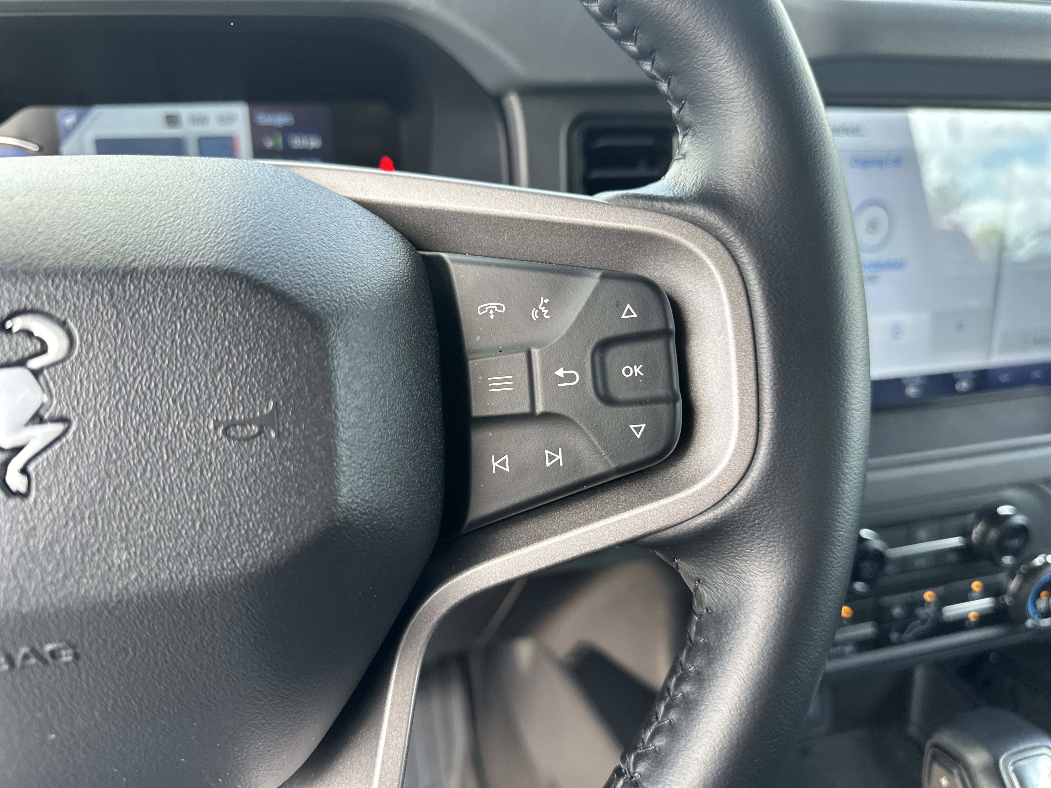 Certified 2024 Ford Bronco Big Bend image 16