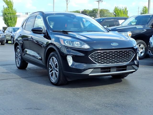 Certified 2020 Ford Escape SEL AWD/4WD image 3