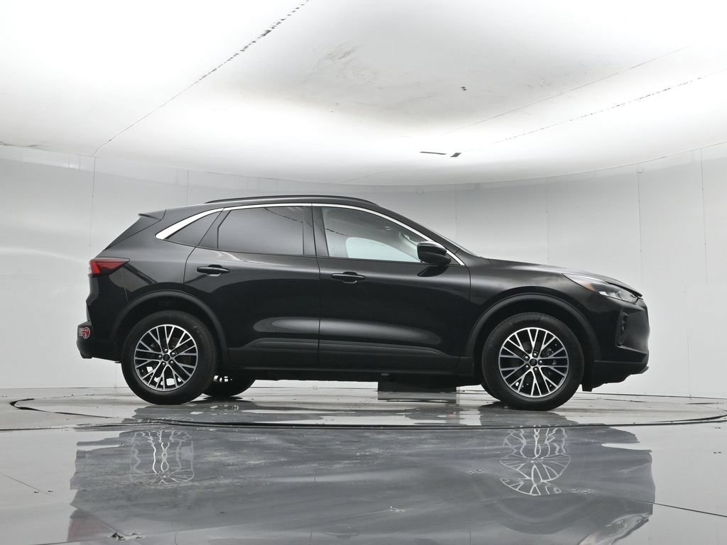 Certified 2023 Ford Escape SE FWD image 49