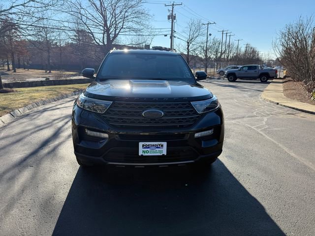 Certified 2022 Ford Explorer XLT w/ Equipment Group 202A image 12