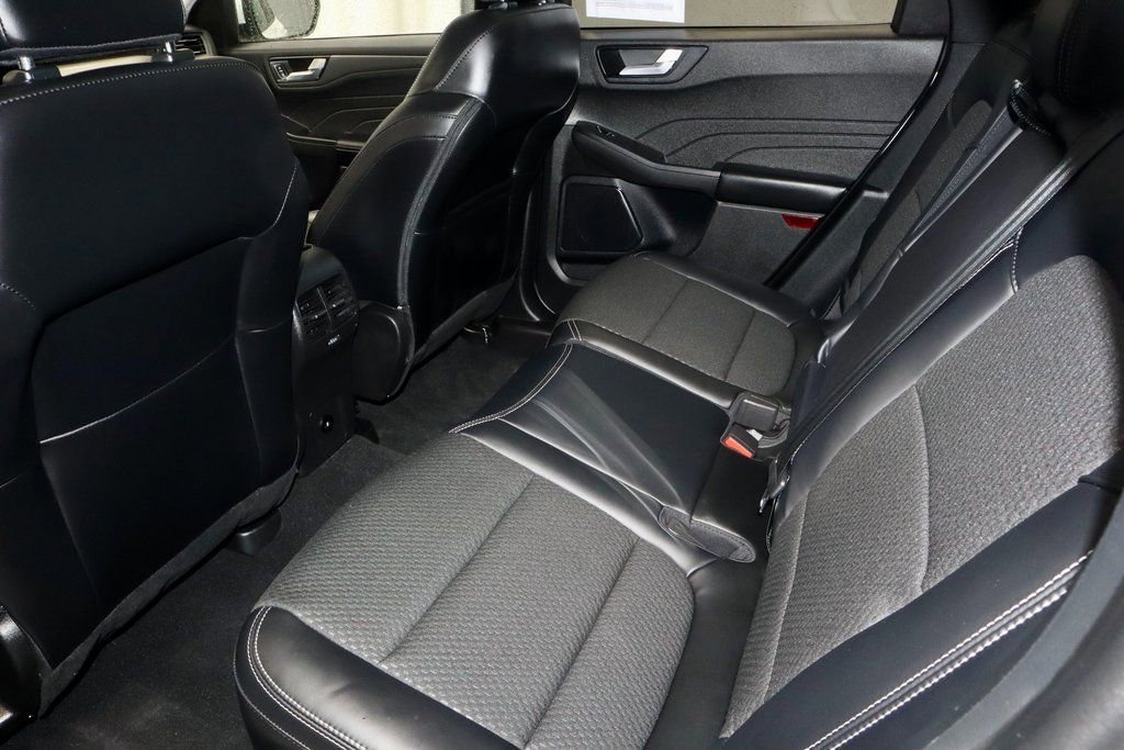 Certified 2023 Ford Escape SE image 22