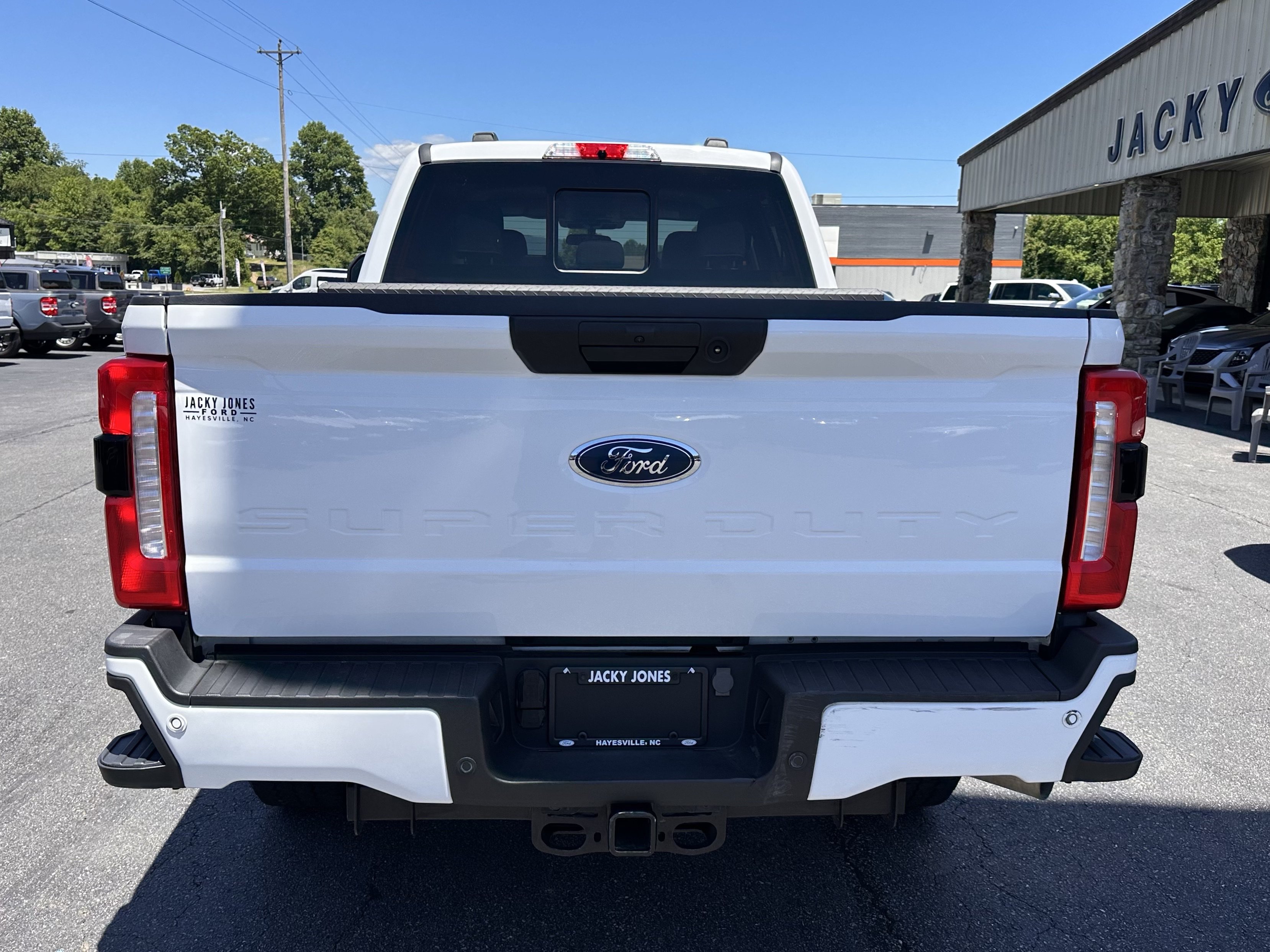 Certified 2024 Ford F250 XL w/ STX Appearance Package AWD/4WD image 7