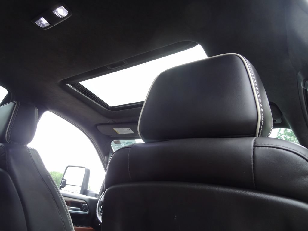 Used 2024 GMC Sierra 2500 Denali Ultimate w/ Max Trailering Package AWD/4WD image 19