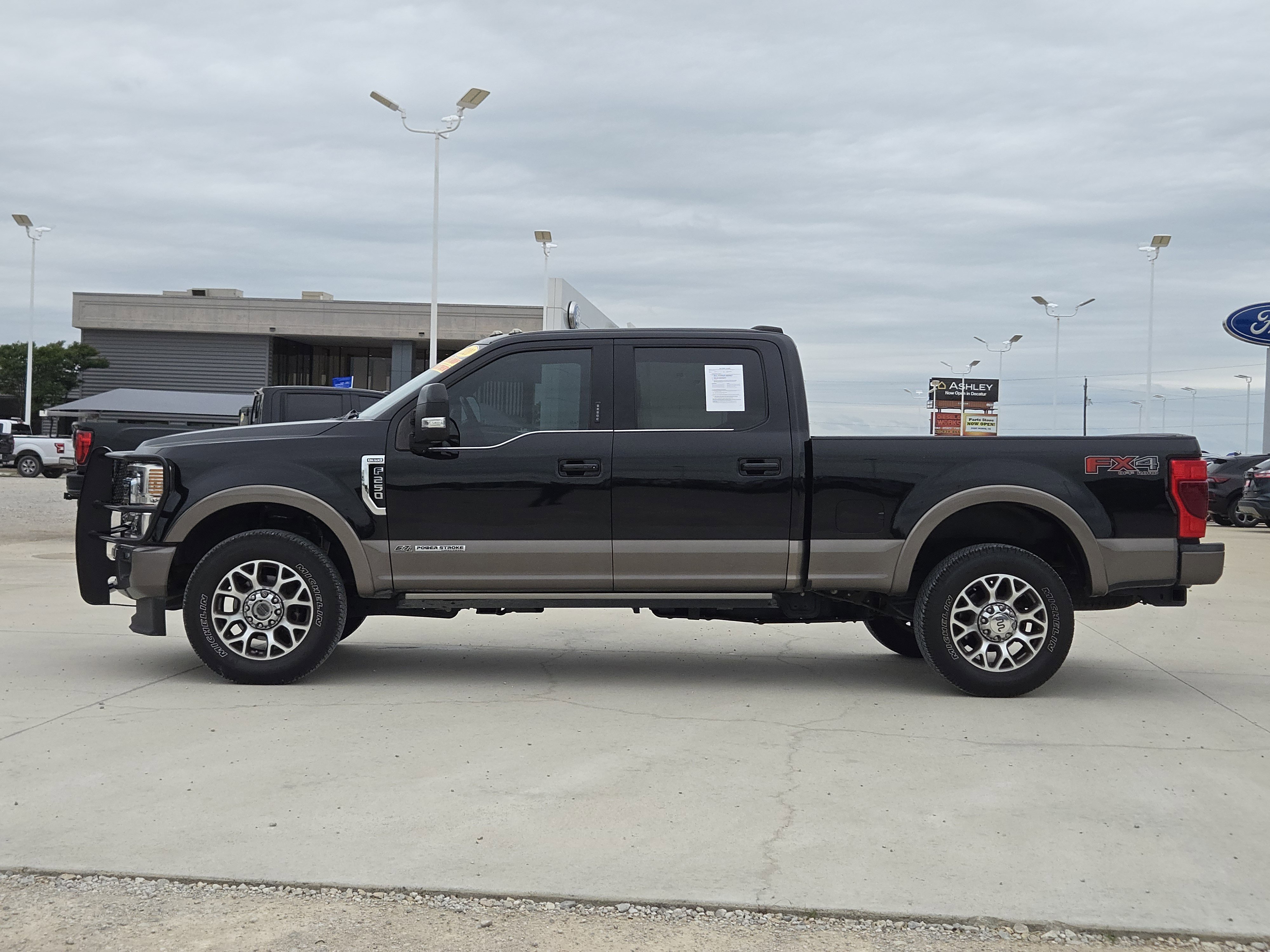 Certified 2020 Ford F250 King Ranch w/ King Ranch Ultimate Package AWD/4WD image 4