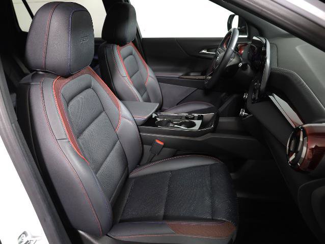 Used 2025 Chevrolet Equinox RS w/ Safety and Technology Package image 9