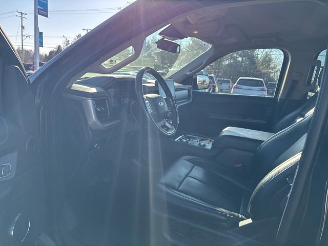 Certified 2024 Ford Expedition Max XLT image 22