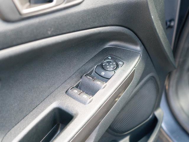 Certified 2022 Ford EcoSport SE image 14