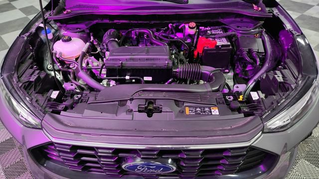 Certified 2025 Ford Escape ST-Line FWD image 22