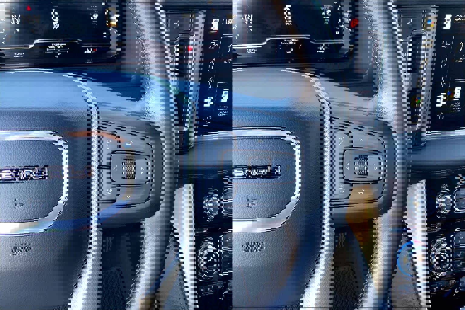 Used 2022 GMC Yukon XL Denali w/ Denali Premium Package image 20