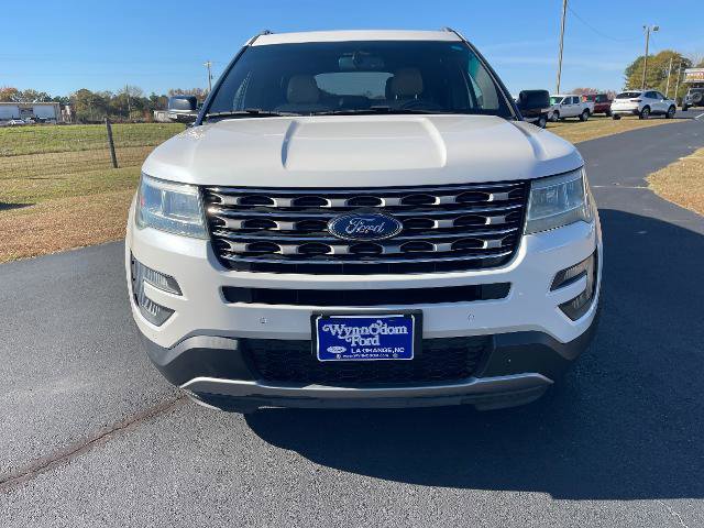 Certified 2016 Ford Explorer XLT w/ Equipment Group 202A image 8